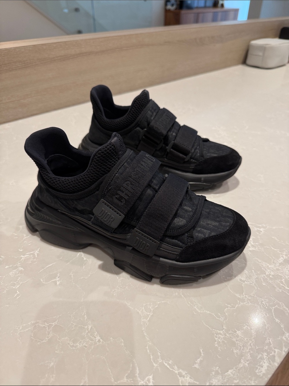 CHRISTIAN DIOR D-Wander Sneakers Size 7/37